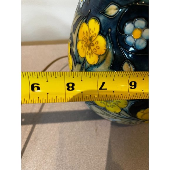 Vintage MOORCROFT POTTERY "BUTTERCUP" ceramic lamp blue with flowers rare! - Picture 10 of 16